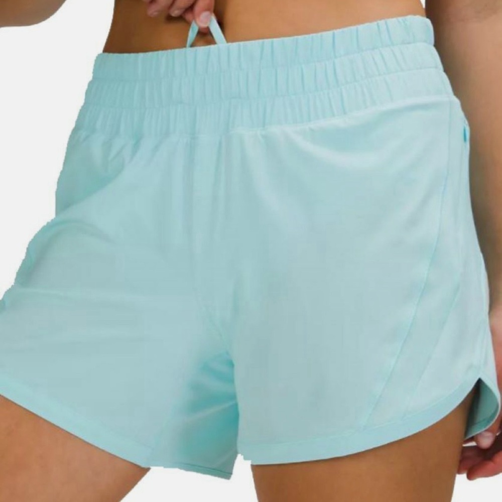 Lululemon size 4